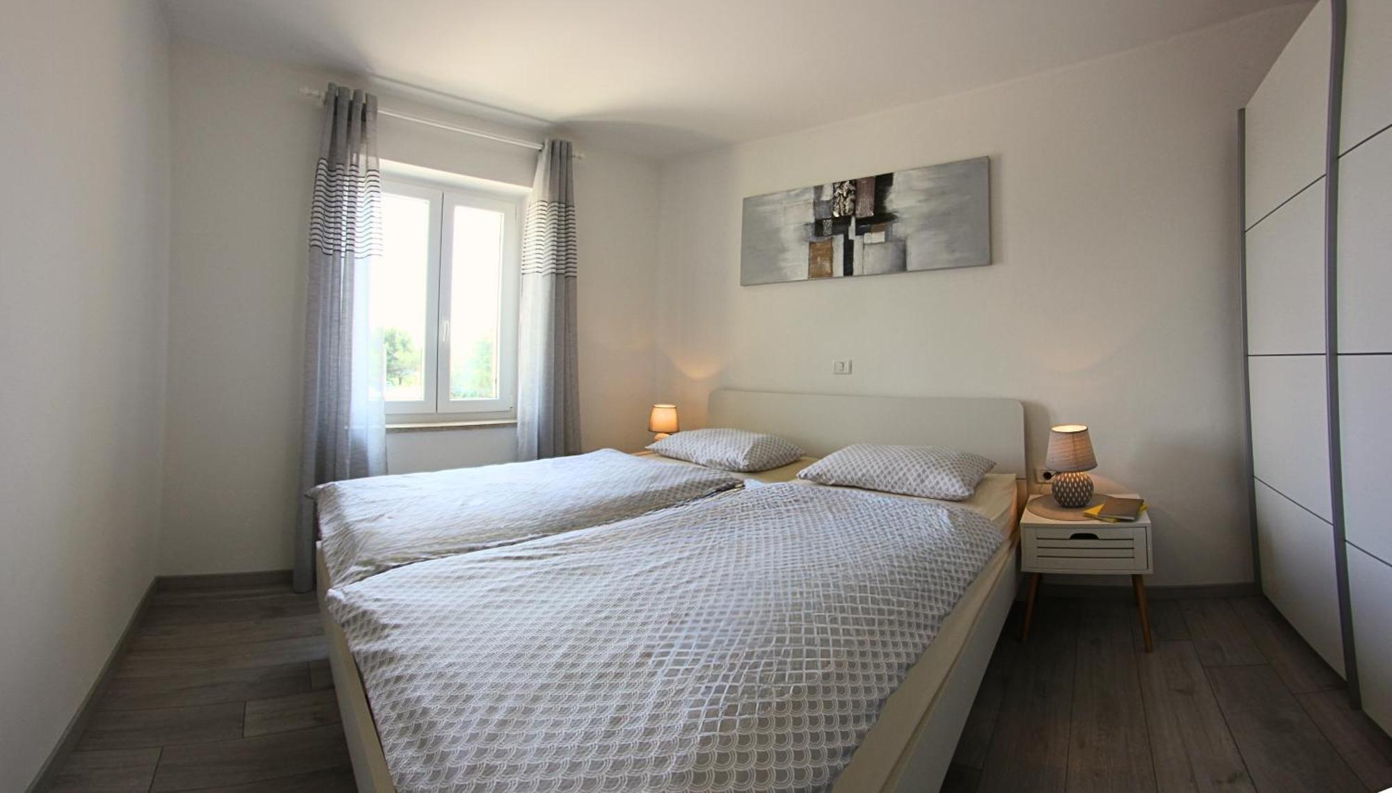 Lovrečica Apartments Goltes מראה חיצוני תמונה
